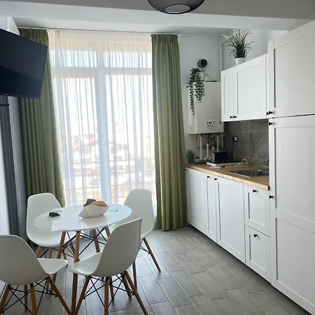 Mihnea By Alz Apartment Navodari