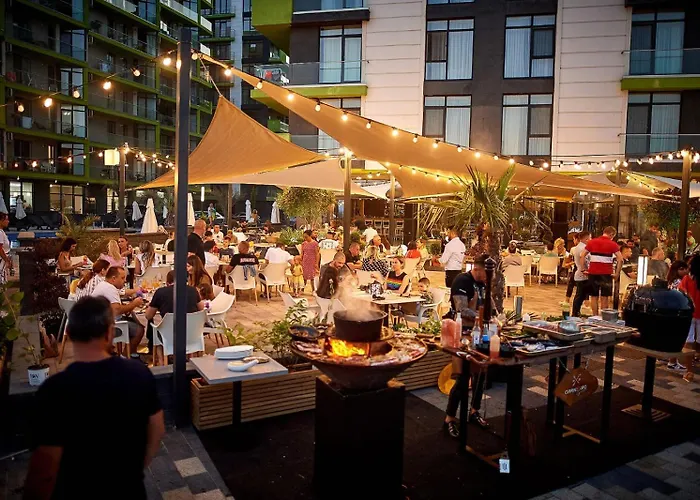 Mihnea By Alz Apartment Navodari